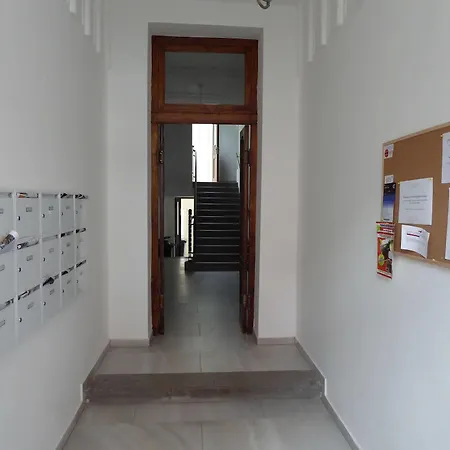 Victoria Design Stays - Apartment Slavojova Apartment