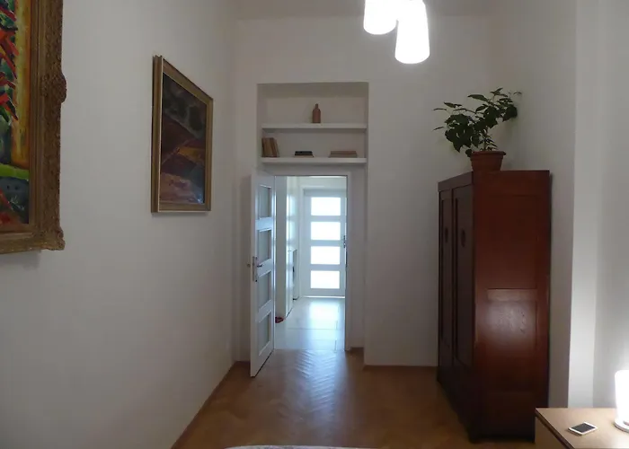 Apartment Victoria Design Stays - Apartment Slavojova *